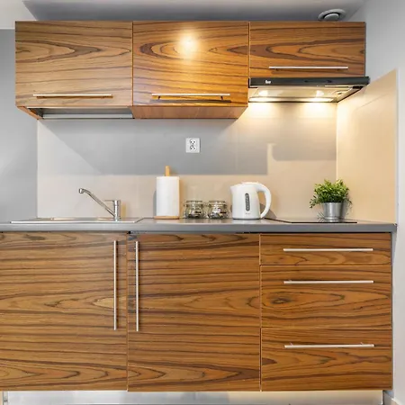 Rentplanet - Brzozowa Apartment