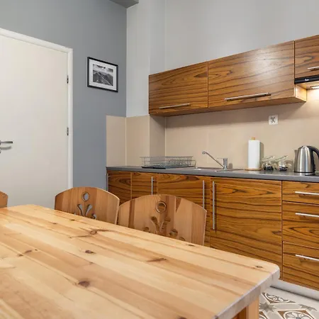 Apartment Rentplanet - Brzozowa